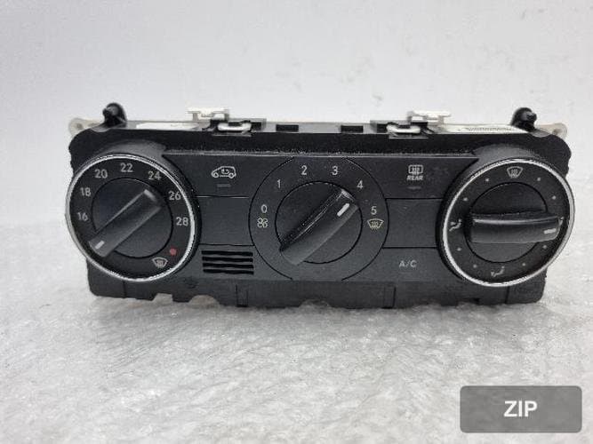 Mercedes-Benz B-класс 2008 — переключатель управления кондиционером A1698301785