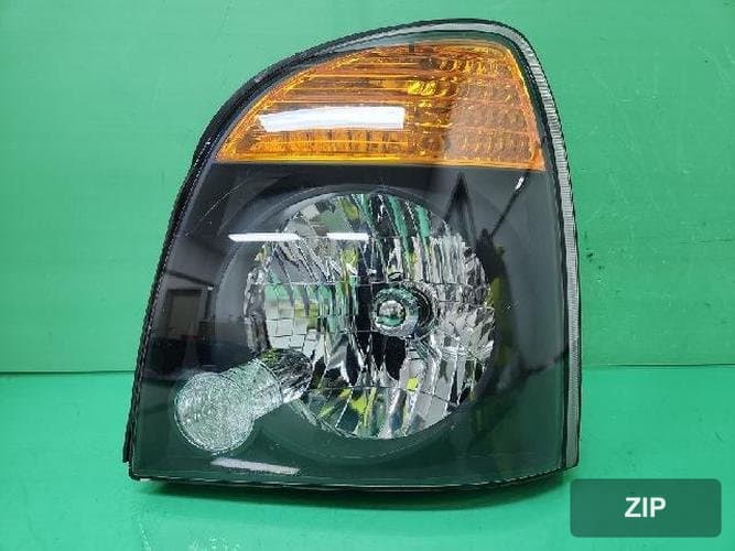 Hyundai Porter 2013 — фара левая