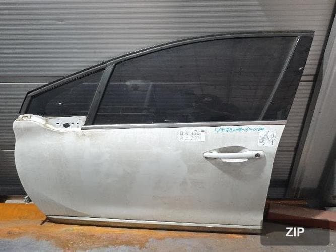 Peugeot 2008 2016 — дверь передняя левая 9807820480