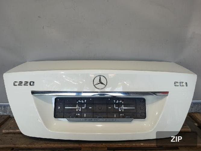 Mercedes-Benz C-Class 2012 — крышка багажника