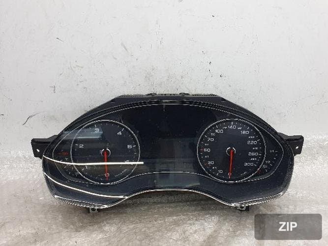 Audi A6 2014 — приборная панель (дизель) 4G8 920 933 B 5