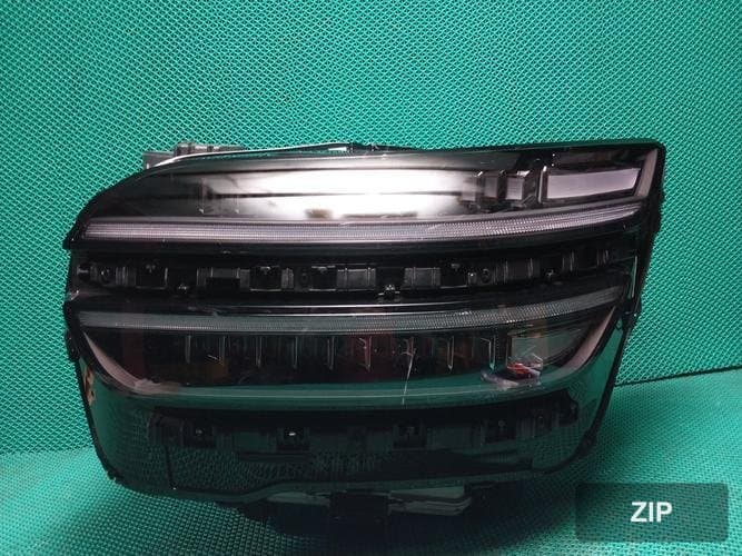 Genesis GV70 2024 — фара левая LED 92101AR