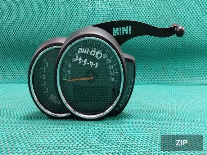 Mini Cooper 2019 — приборная панель 870723001