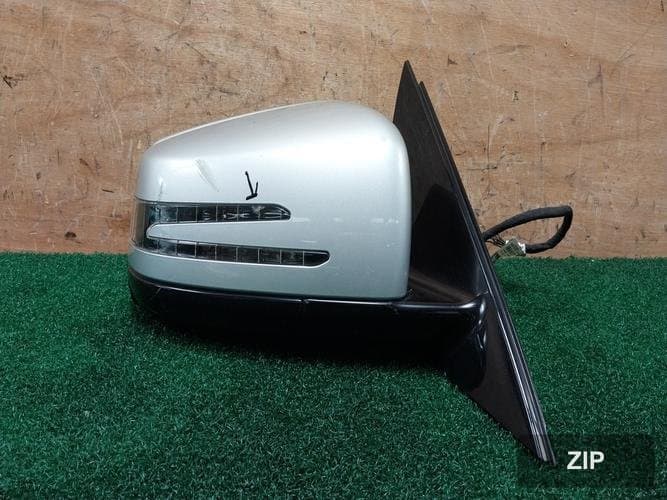 Mercedes-Benz E-Class 2013 — зеркало боковое правое A2128103016