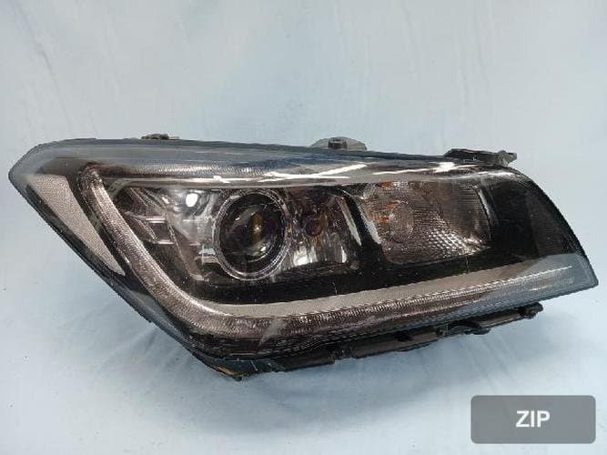 Hyundai Genesis 2015 — фара передняя правая (HID)