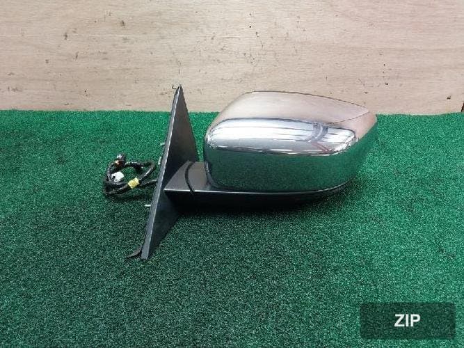 Chrysler 300 2012 — боковое зеркало левое 68088257AG 2