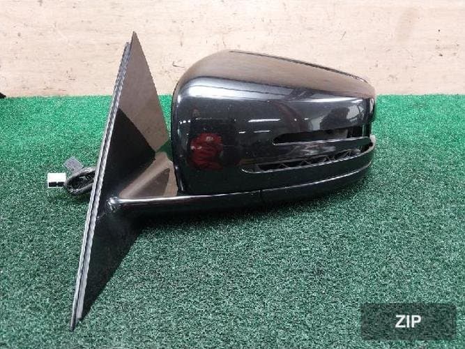 Mercedes-Benz S-Class 2011 — зеркало боковое левое A2218101176