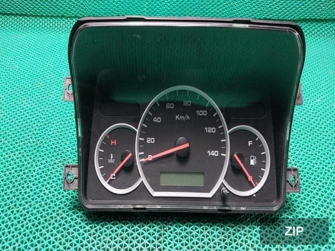 GM Daewoo Labo 2019 — приборная панель
