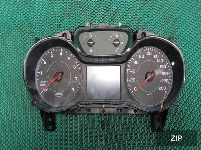 GM Daewoo Cruze 2017 — панель приборов 39081512