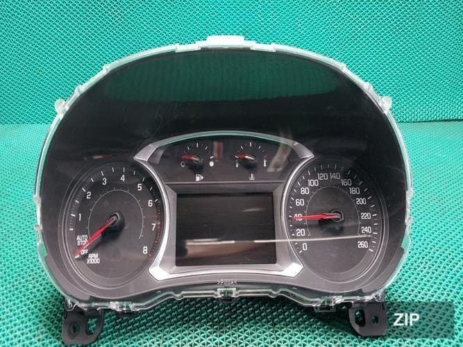 GM Daewoo Malibu 2017 — приборная панель 84141853
