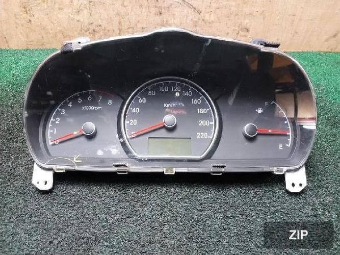 Hyundai Avante 2009 — приборная панель 940062H125