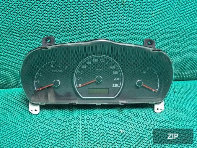 Hyundai Avante 2009 — панель приборов 940062H150