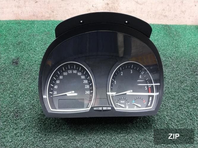 BMW X-Series 2006 — панель приборов 341611402