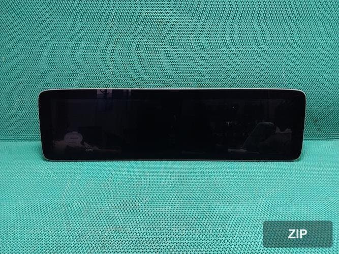 Mercedes-Benz S-Class 2018 — приборная панель A2225405942