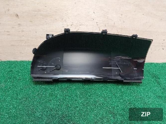 Mercedes-Benz S-Class 2012 — приборная панель A2219005002