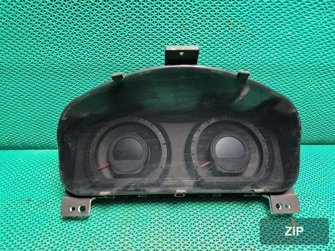 KG Mobility Korando 2013 — панель приборов 8021034710 10