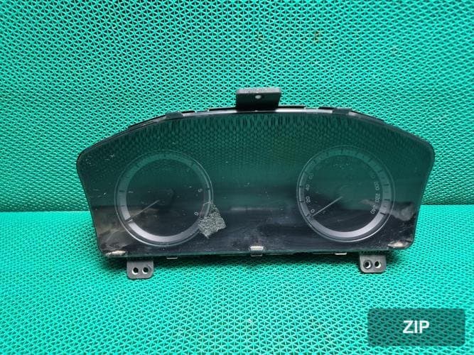 KG Mobility Rexton 2018 — приборная панель