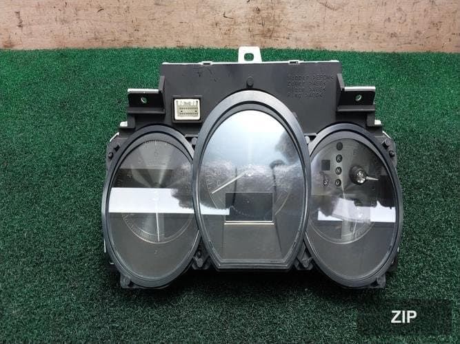 Lexus GS 2008 — панель приборов 8380030L90
