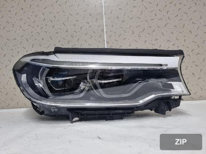 BMW 5 Series 2020 — фара правая LED 63118499122