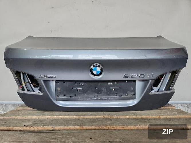 BMW 5-Series 2015 — крышка багажника (вариант 2)