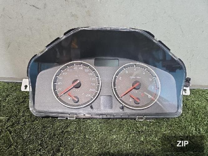 Volvo V50 2007 — панель приборов 30786343