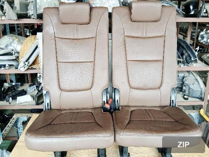 Hyundai Veracruz 2010 — сиденье третьего ряда