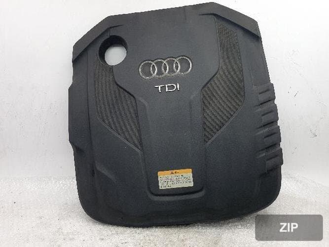 Audi A5 2015 — крышка двигателя 04L103925D
