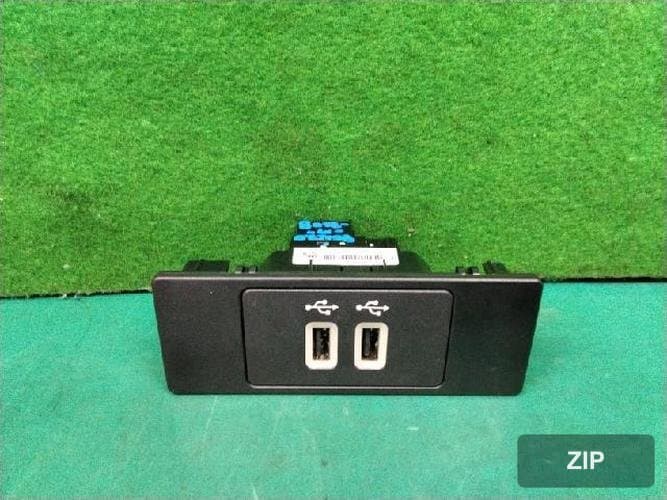 Ford Mondeo 2017 — модуль HC3T-14F014-BC с USB