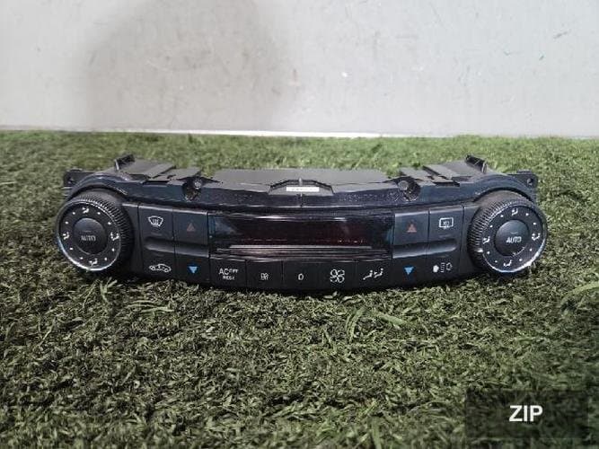 Mercedes-Benz E-класс 2004 — блок управления климатом A211 830 0685
