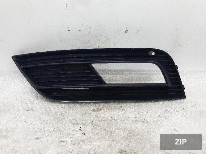 Audi A4 2014 — крышка противотуманной фары левая, 8K0 807 681 K