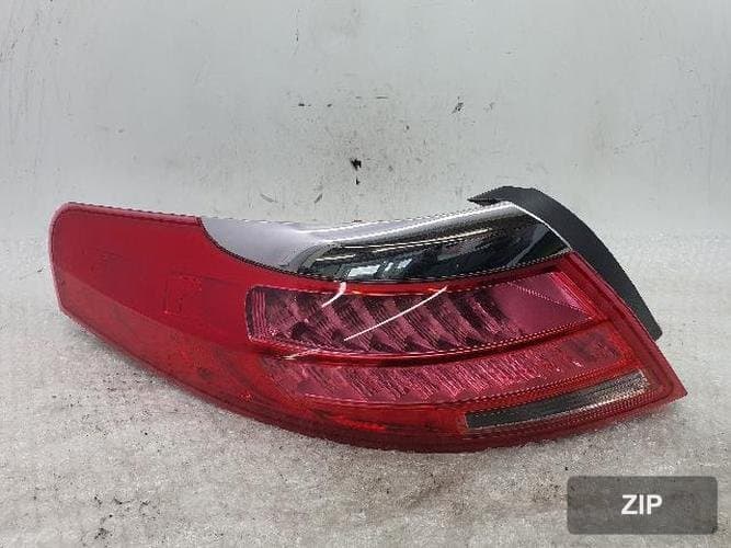 Renault SM7 2016 — комбинированный фонарь задний левый 265551091R
