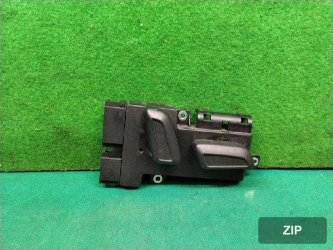 Audi A6 2012 — кнопка/выключатель 8K0959748C