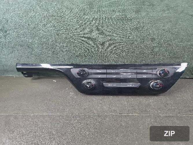 Kia Carnival 2015 — блок управления климатконтролем 97250-A9030