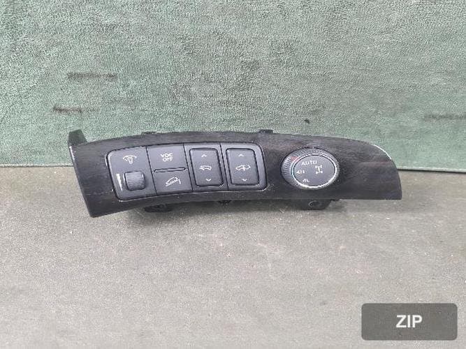 Kia Mohave 2011 — кнопка/переключатель X84782-2J100