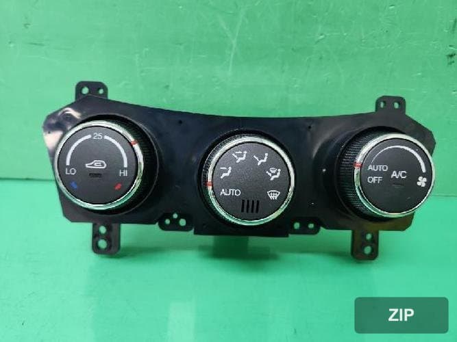 KG Mobility Korando 2011 — переключатель управления печкой и кондиционером 68710-34101