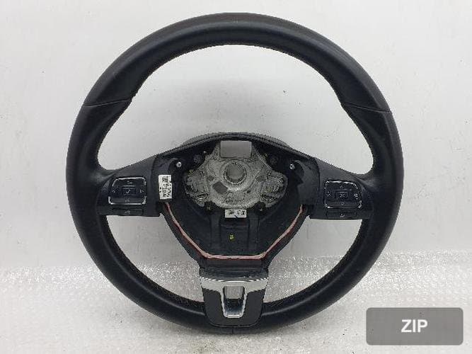 Volkswagen Golf 2013 — рулевое колесо 3C8 959 537 D