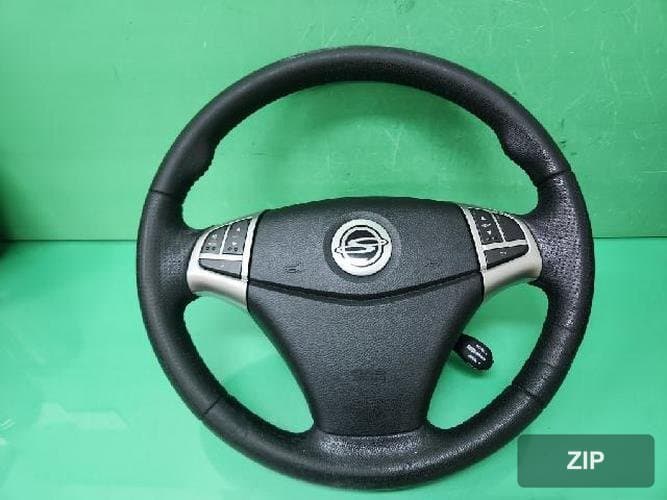 KG모빌리티 Korando 2011 — рулевое колесо