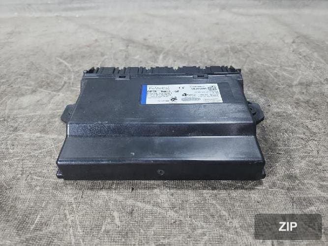 Блок предохранителей салонный DB53-15604-GF