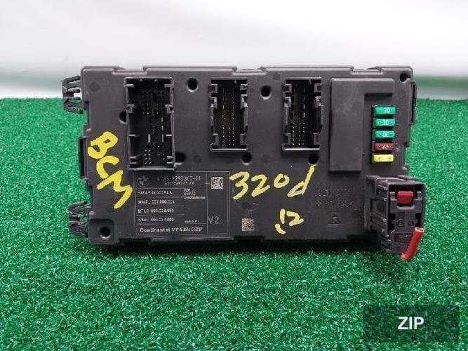Блок управления ETACS/BCM 9 293 307