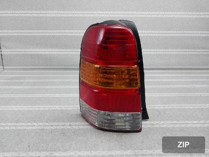 Ford Escape 2001 — фонарь задний левый (комбинированный)
