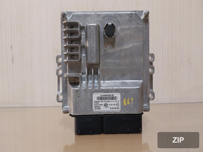 Блок управления двигателем ECU