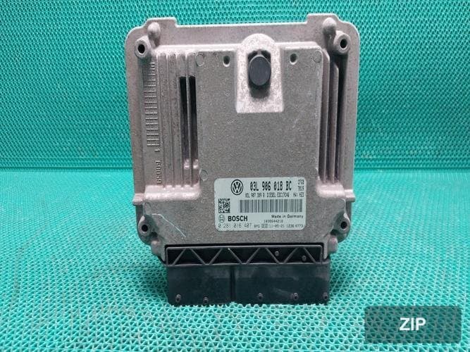 Блок управления двигателем ECU
