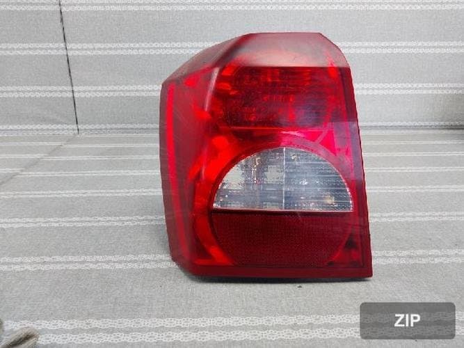 Dodge Caliber 2007 — комбинированный задний фонарь левый (водительский) 1