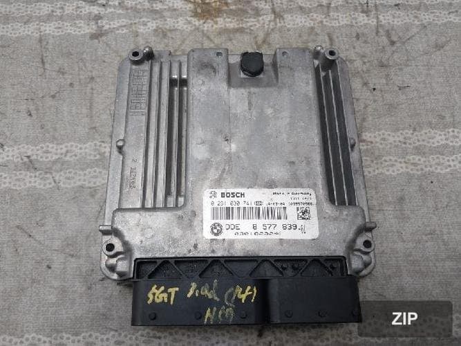 Блок управления (ECU) 8 577 839-01