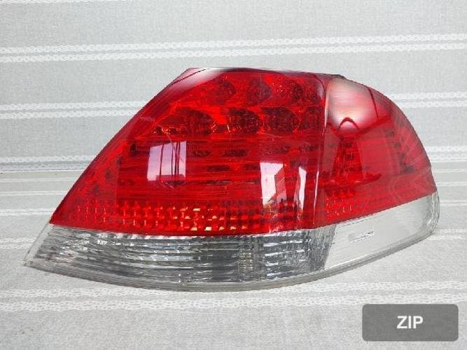 BMW 7 Series 2006 — комбинированный фонарь задний правый 6937236-07