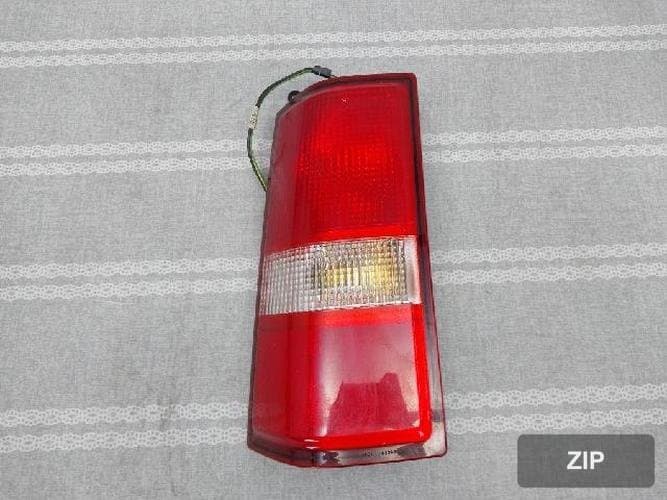 Chevrolet Chevy 2006 — фонарь задний левый (комбинированный) 15813652