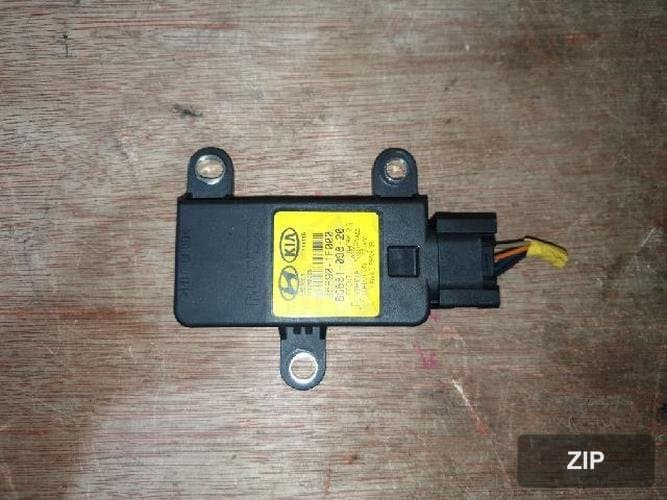Блок ETACS/BCM 95690-1F000