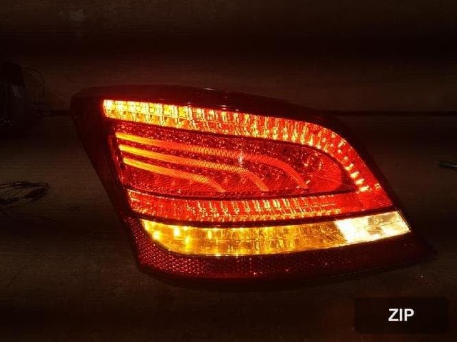 Hyundai Equus 2012 — задний фонарь левый наружный 92401-3N000