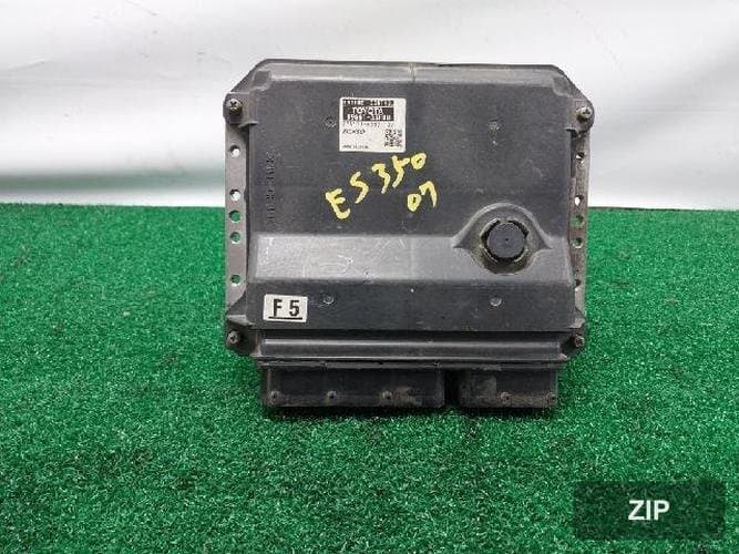 Блок управления ECU 89661-33E00 7
