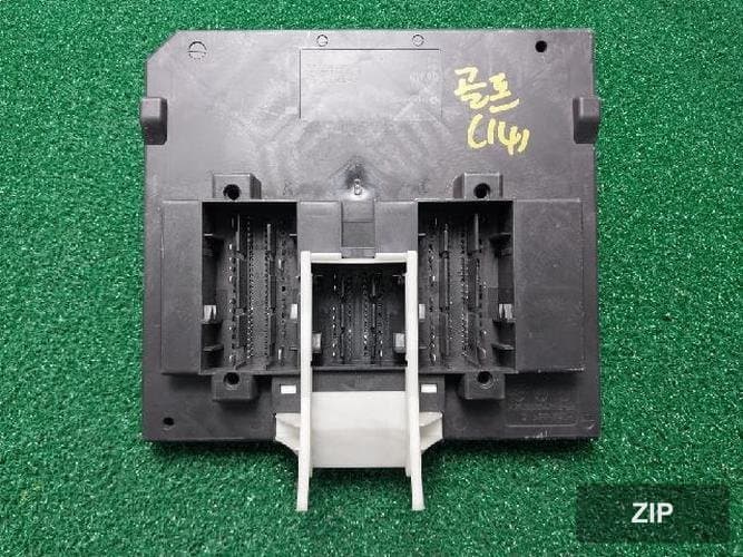 Блок управления ETACS/BCM 5Q0937084AE